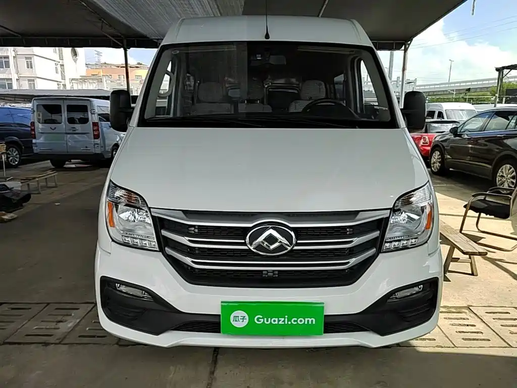 Maxus V80 2025