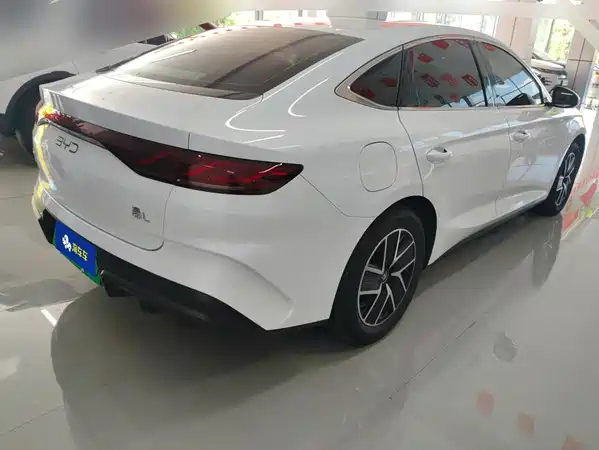 BYD Qin L 2024