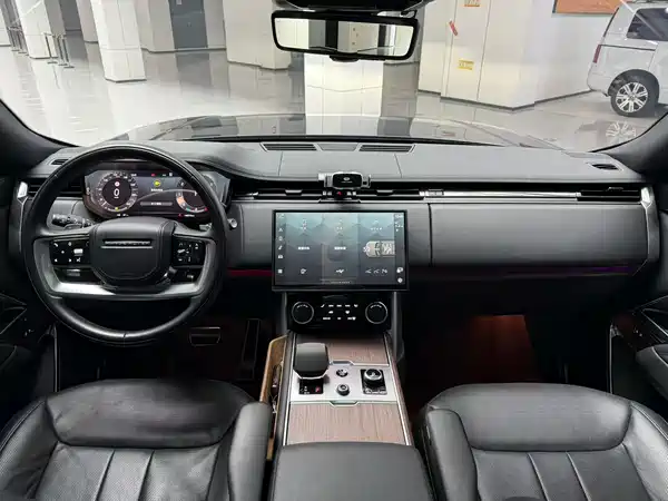 Land Rover Range Rover 2023