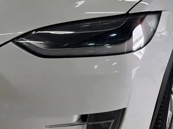Tesla Model X 2017