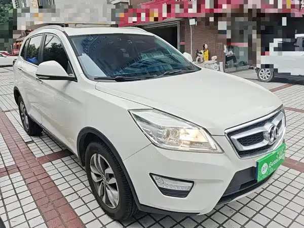 BAIC Shenbao X65 2019