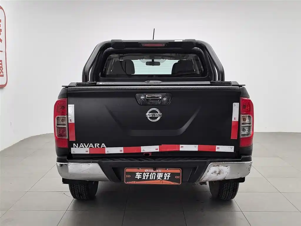 Nissan Navara 2018 — фото 4