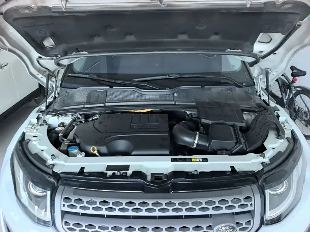 Land Rover Range Rover Evoque 2018 — фото 20