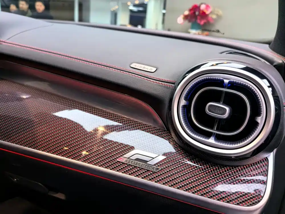 Mercedes-Benz C-Class AMG New Energy 2025 — фото 4