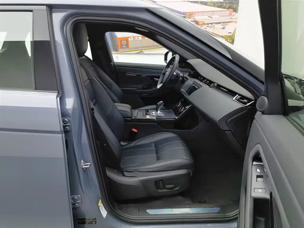 Land Rover Evoque 2020 — фото 23