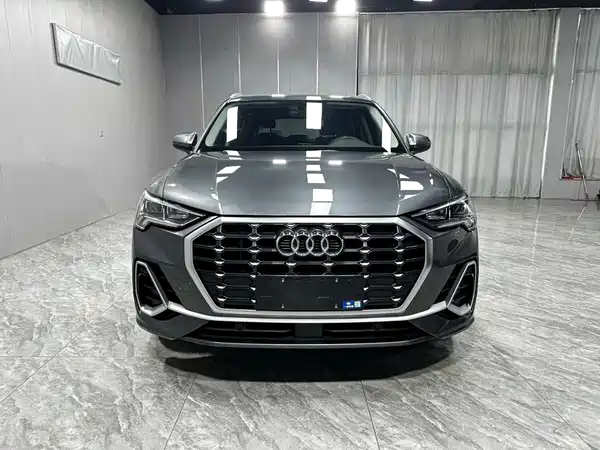 Audi Q3 2022