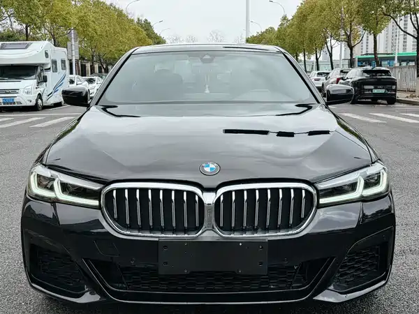 BMW 5 Series 2023