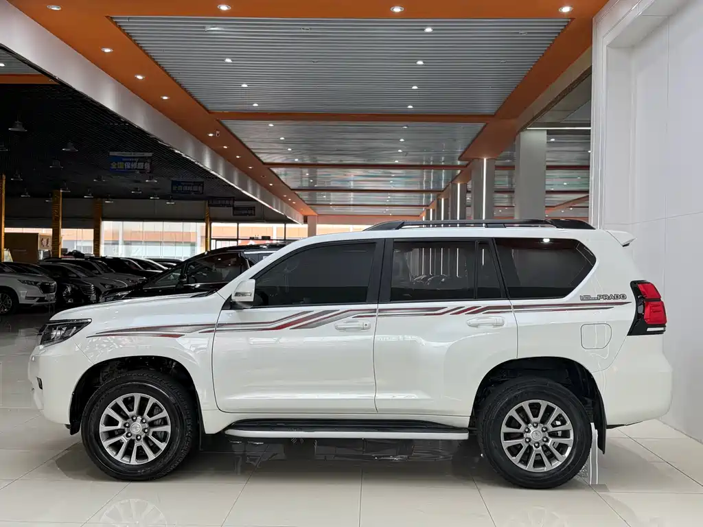 Toyota Prado 2018