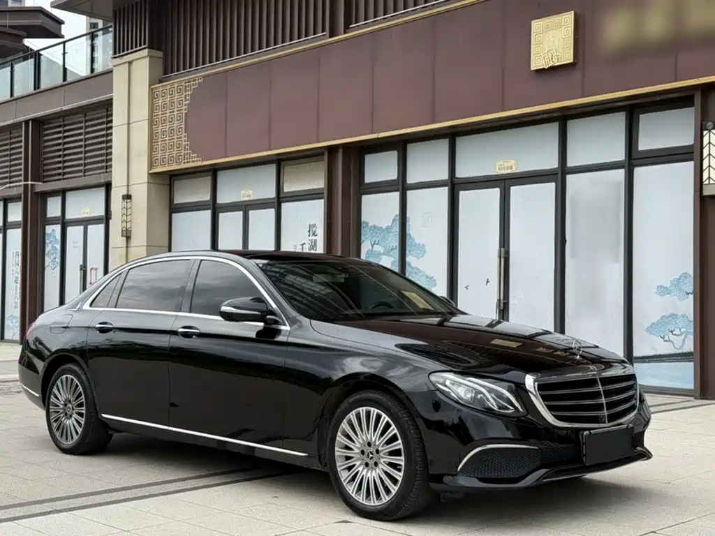 Mercedes-Benz E-Class 2019