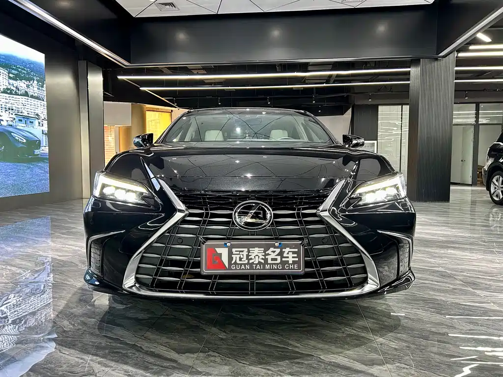 Lexus ES 2025 — фото 2