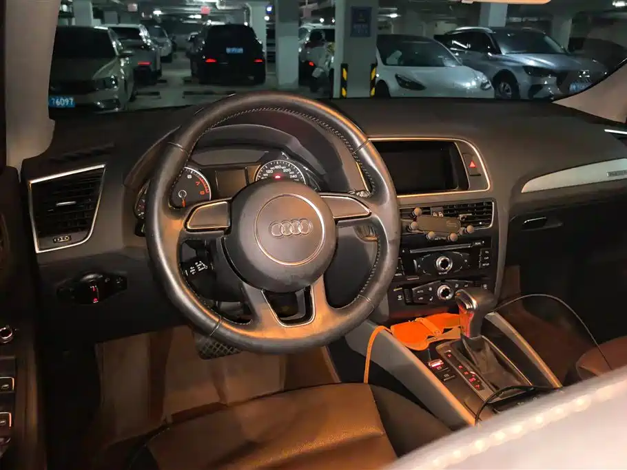 Audi Q5 2017 — фото 12