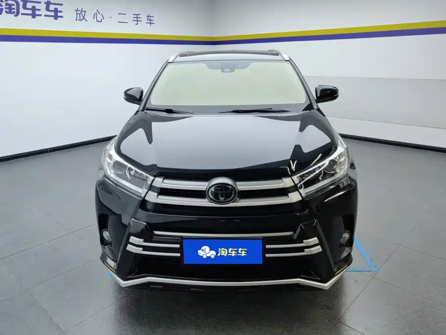 Toyota Highlander 2019 — фото 2