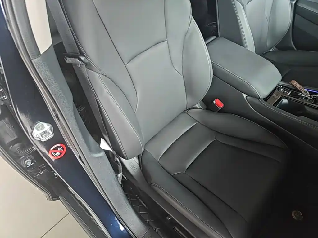 Honda Accord 2023 — фото 20