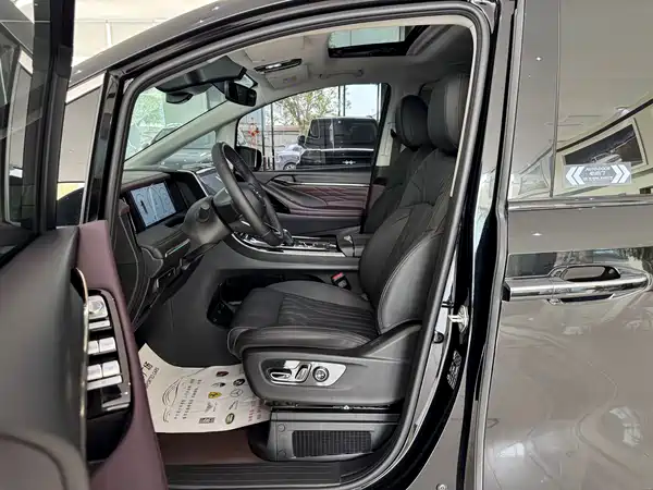 GAC Trumpchi M8 2024