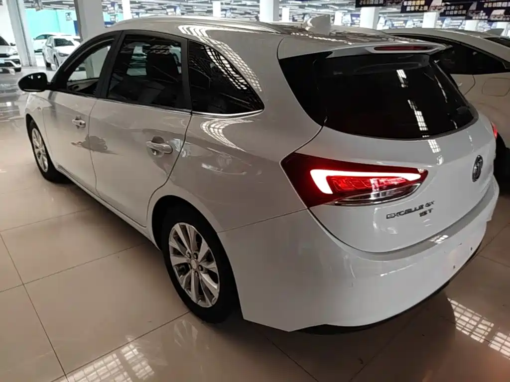 Buick Excelle 2020 — фото 5