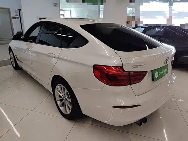 BMW 3 Series GT 2017
