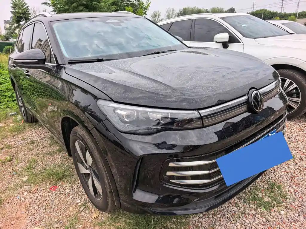 Volkswagen Tiguan L 2025