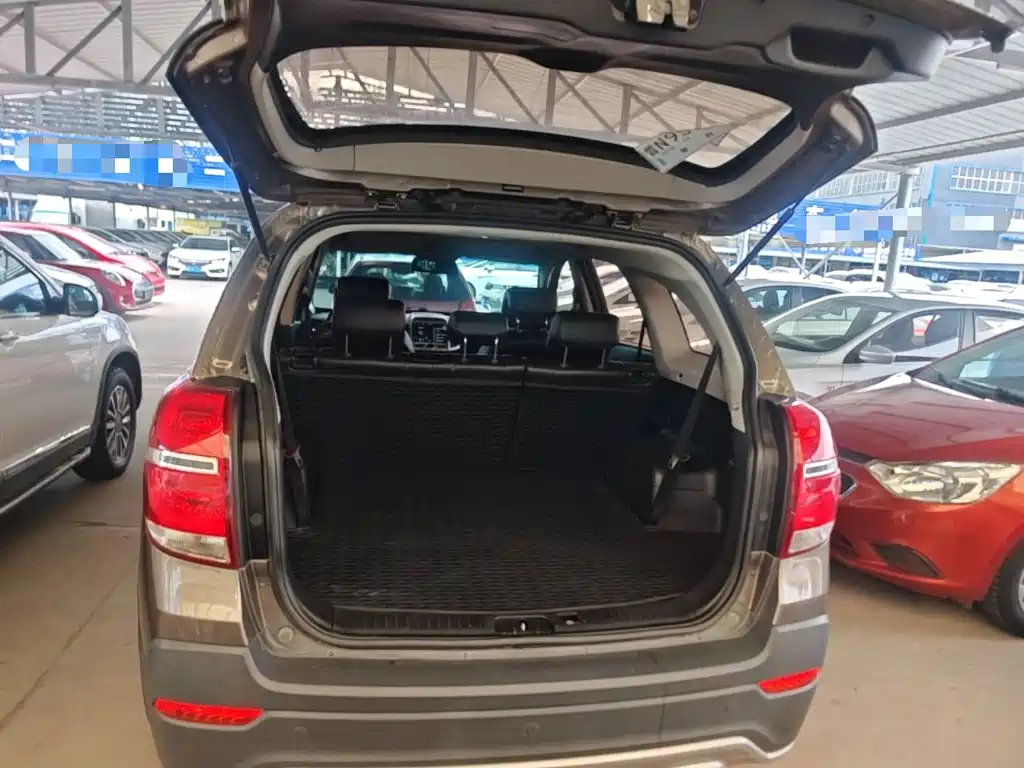 Chevrolet Captiva 2016 — фото 19