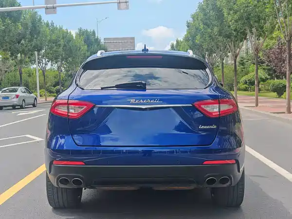 Maserati Levante 2016