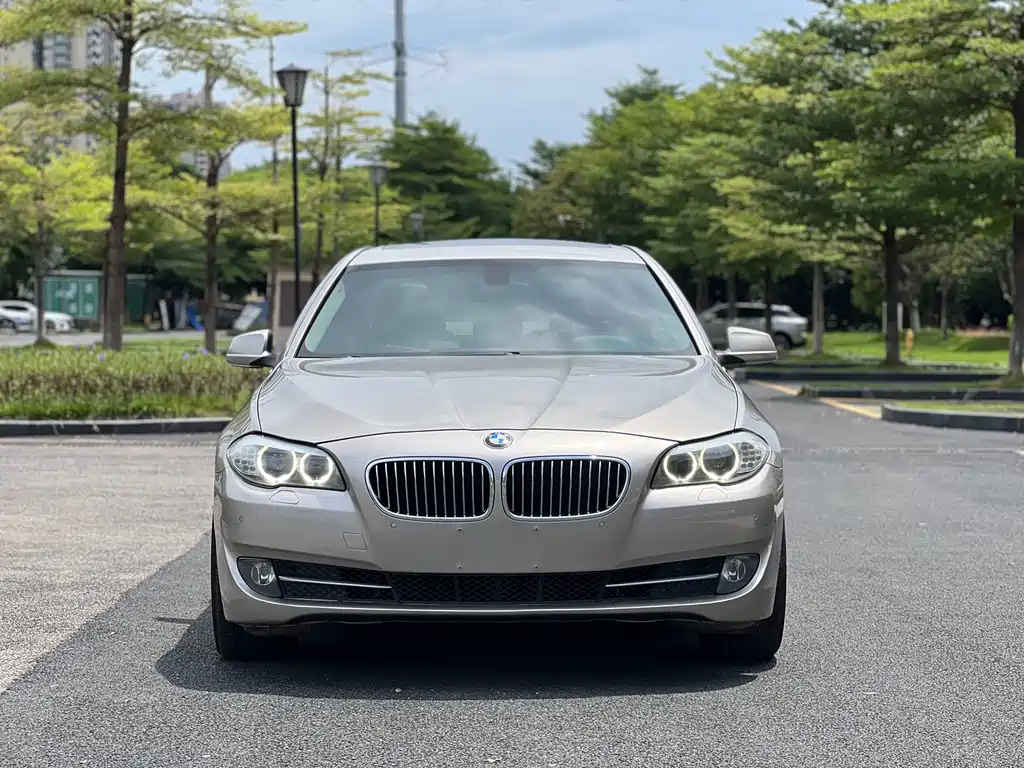 BMW 5 Series 2012 — фото 2