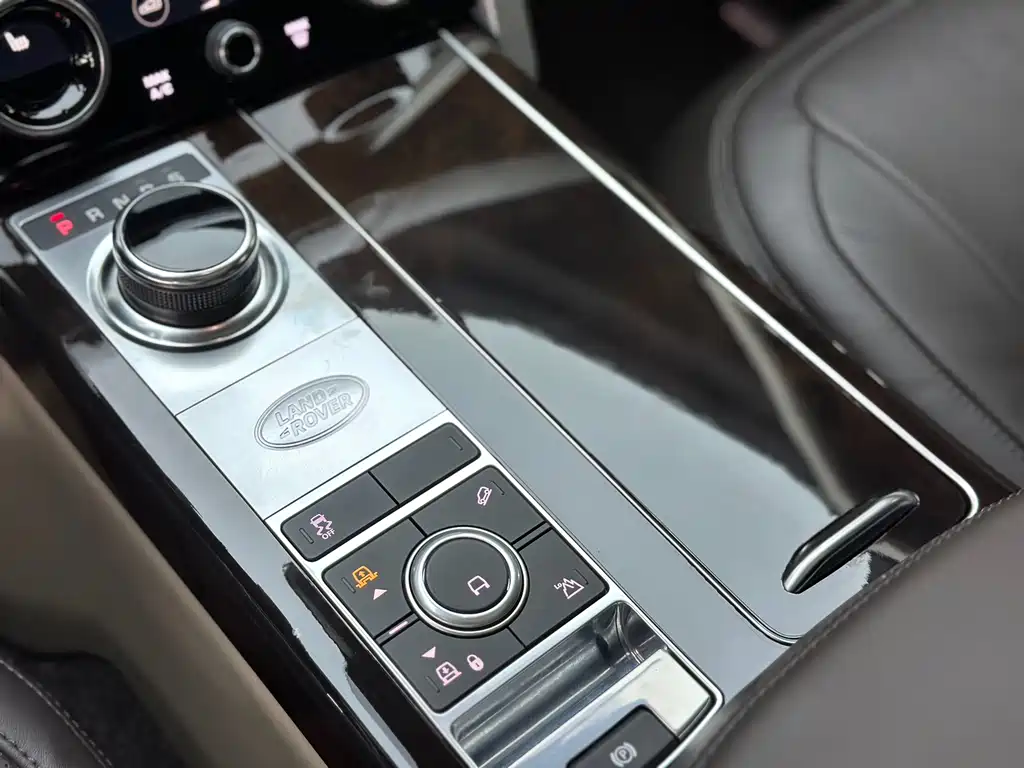 Land Rover Range Rover 2020 — фото 15