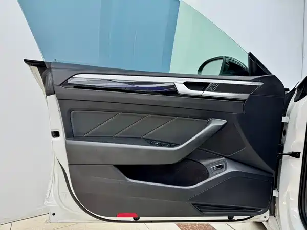 Volkswagen CC 2023