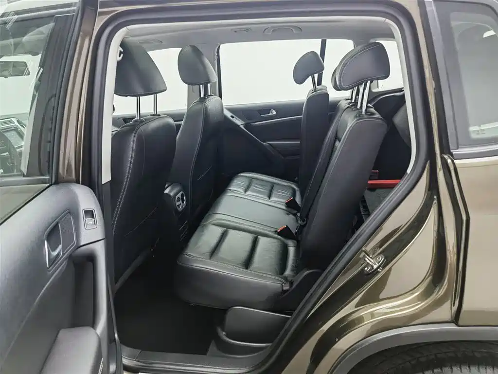 Volkswagen Tiguan 2017 — фото 15