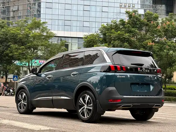 Peugeot 5008 2018