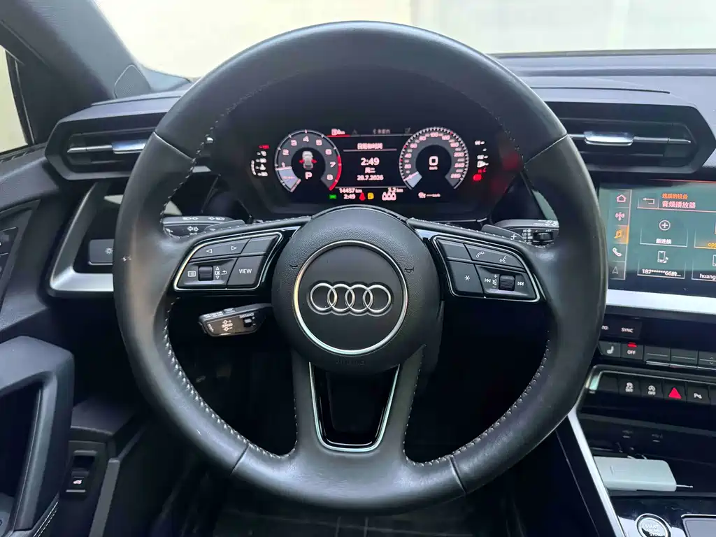 Audi A3 2022 — фото 14
