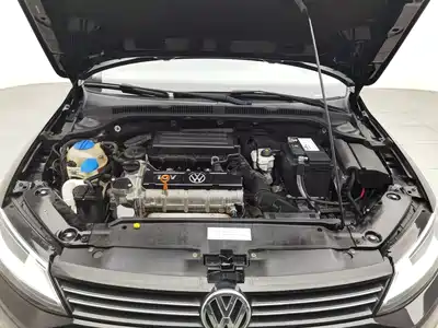 Volkswagen Sagitar 2015