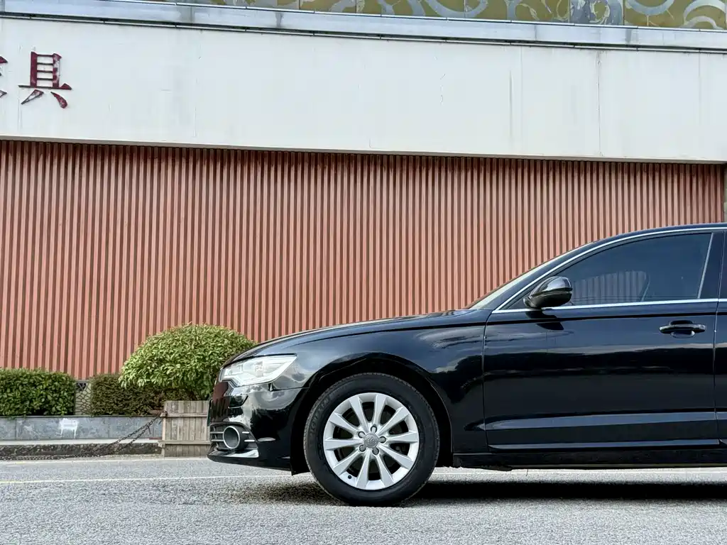 Audi A6L 2014