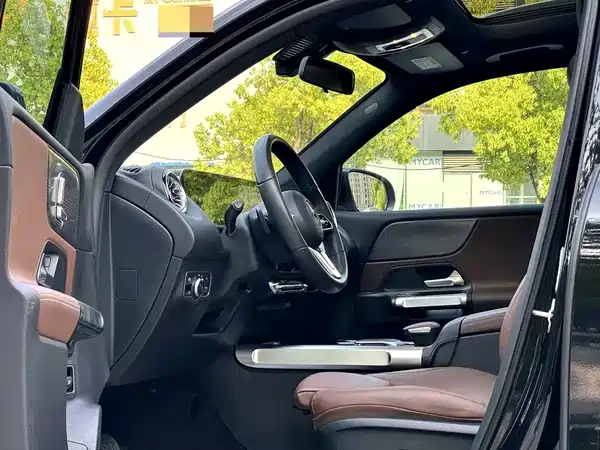 Mercedes-Benz GLB 2022