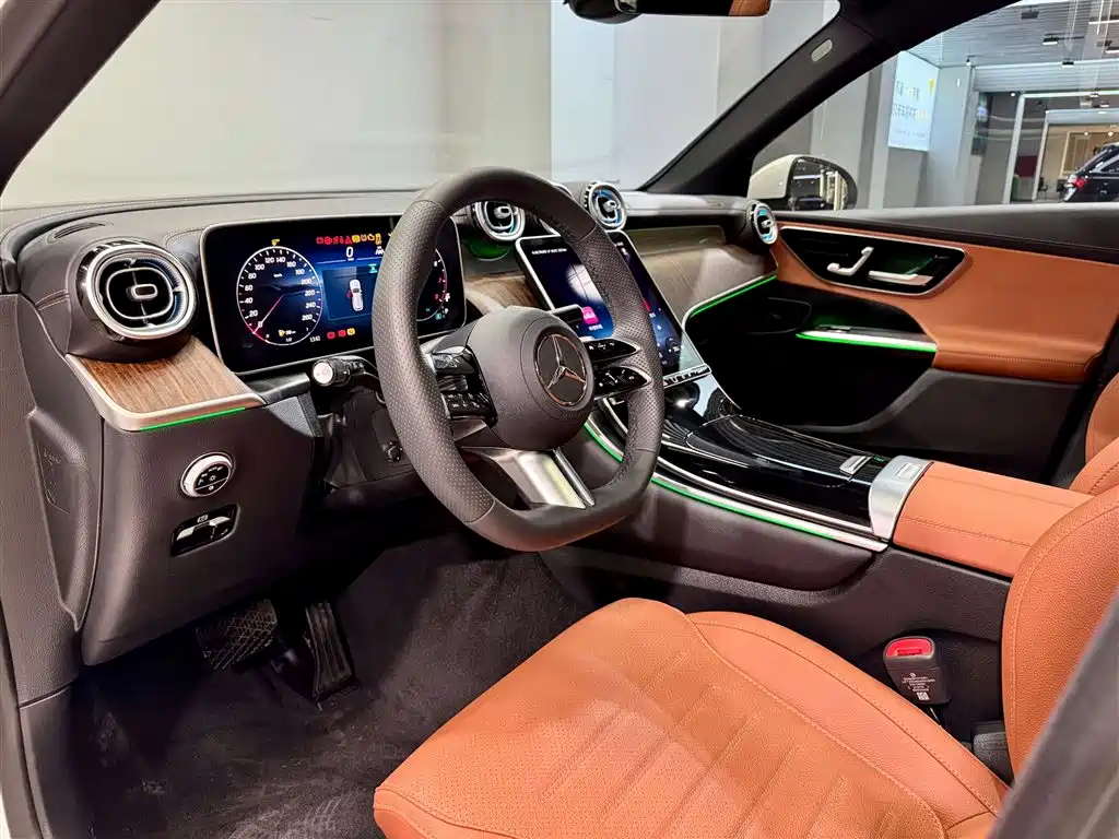 Mercedes-Benz GLC 2025 — фото 26