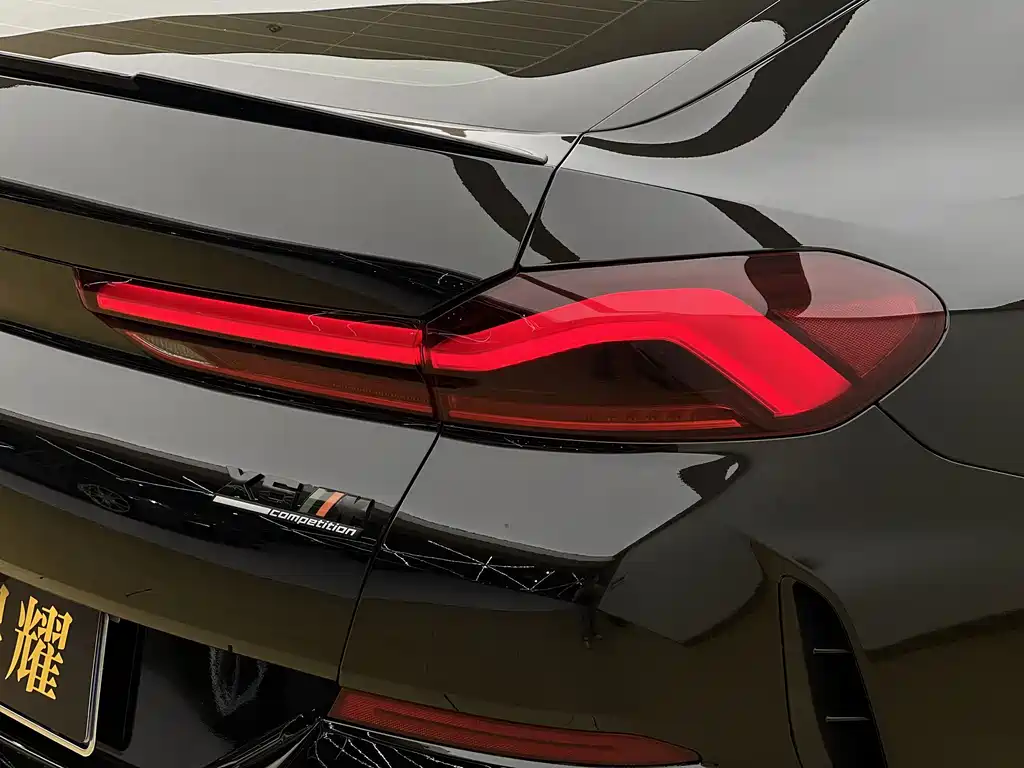 BMW X6 2022 — фото 25