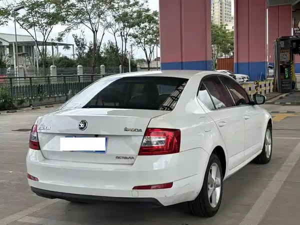 Skoda Octavia 2015