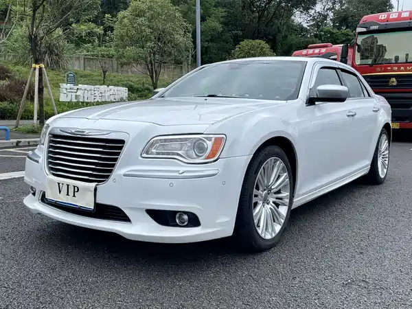 Chrysler 300C 2016