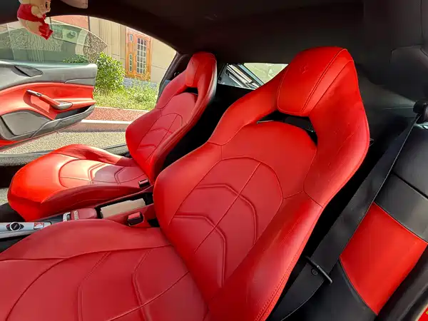 Ferrari 488 2016