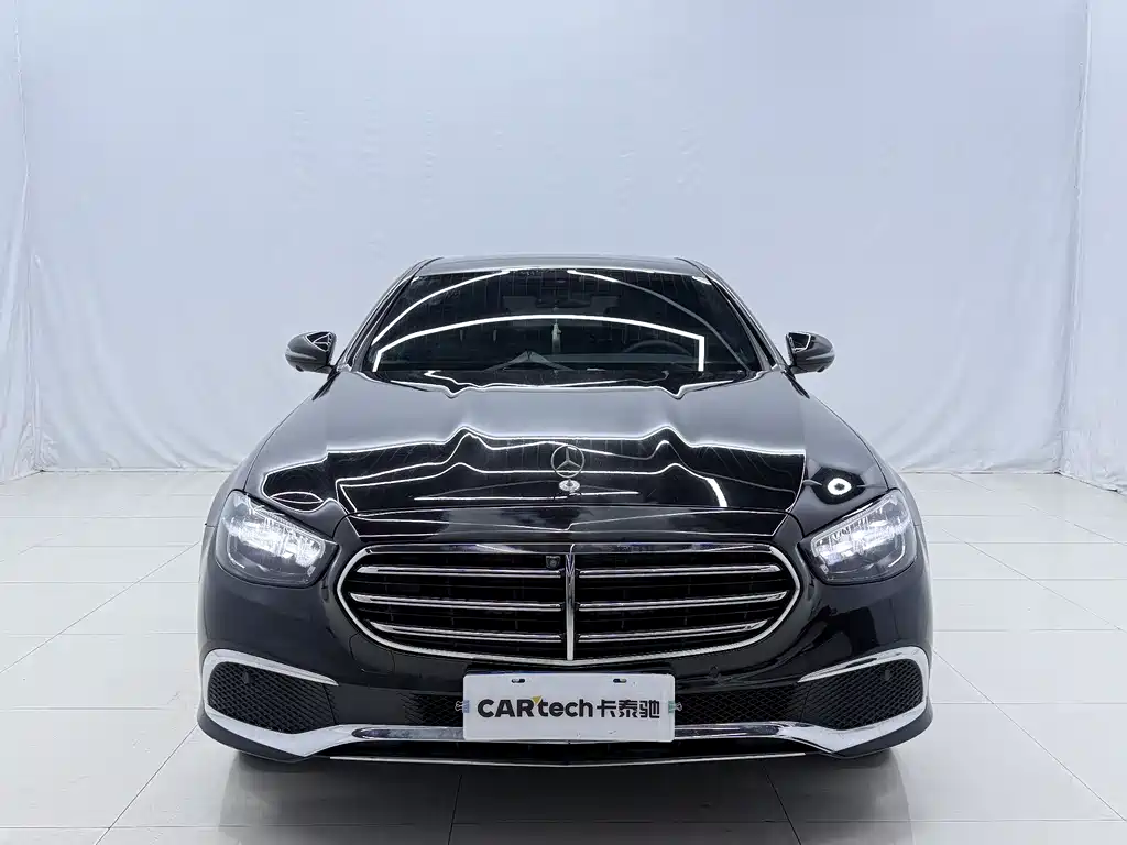 Mercedes-Benz E-Class 2022