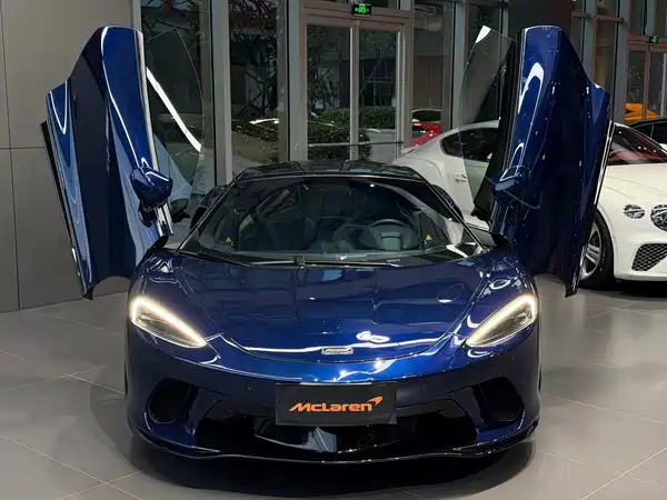 McLaren GT 2021
