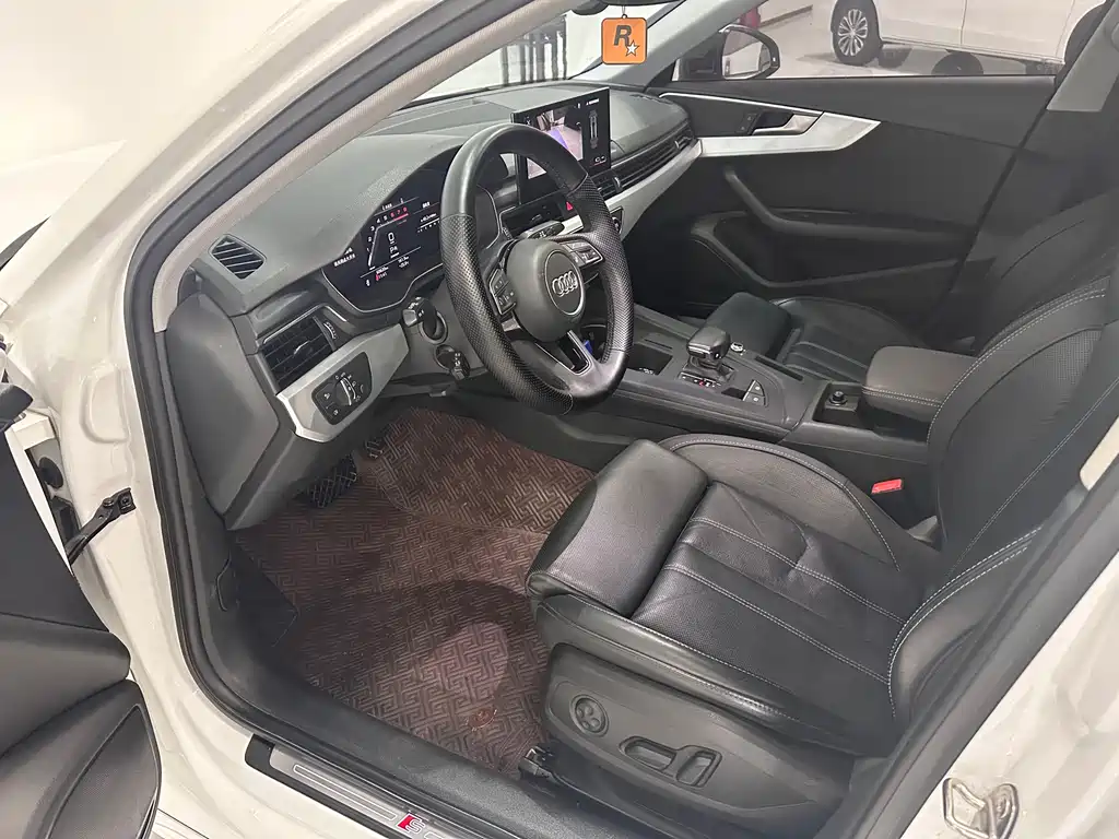 Audi A4L 2022