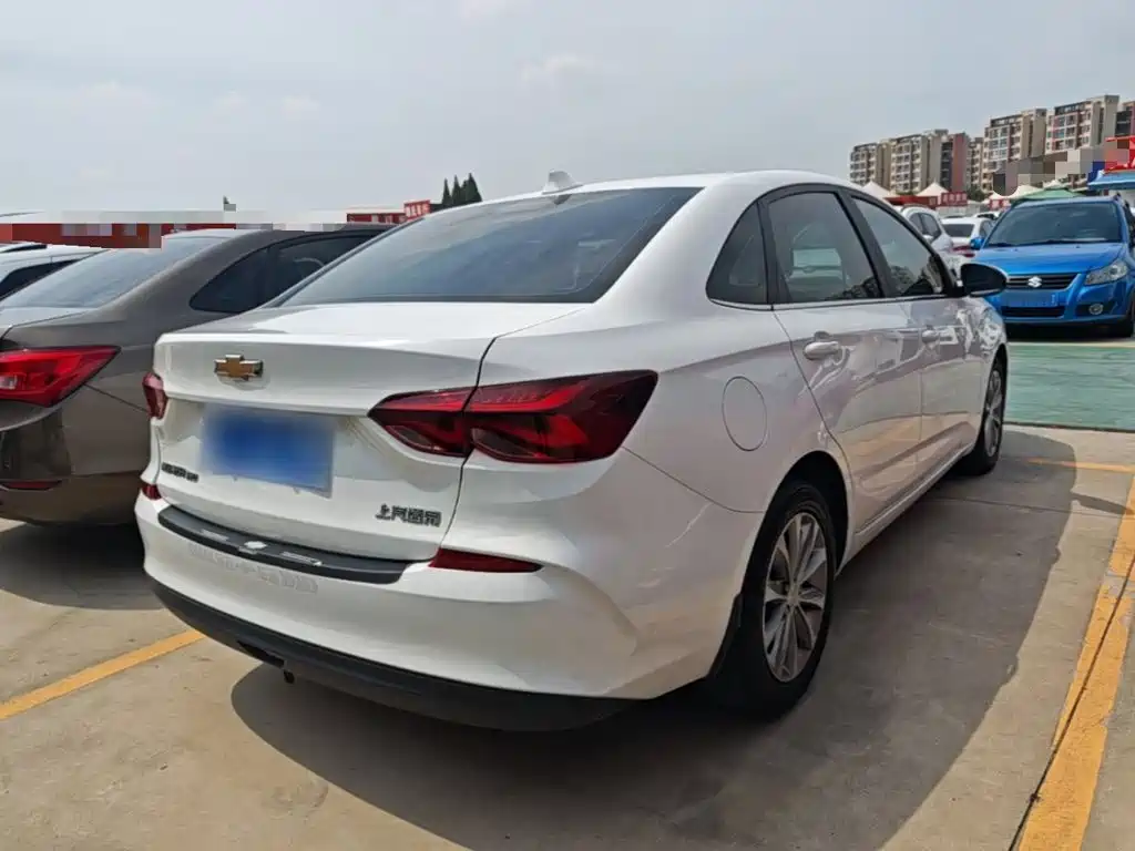 Chevrolet Cruze 2022