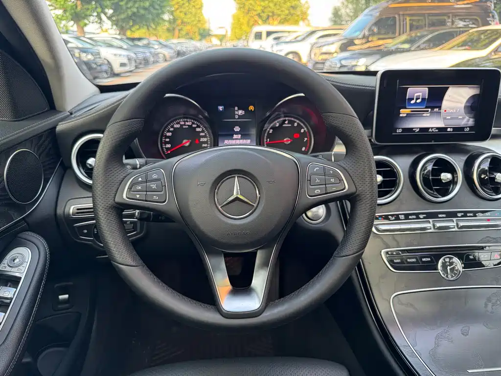 Mercedes-Benz C-Class 2015 — фото 10