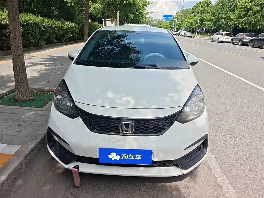 Honda Fit 2022 — фото 2