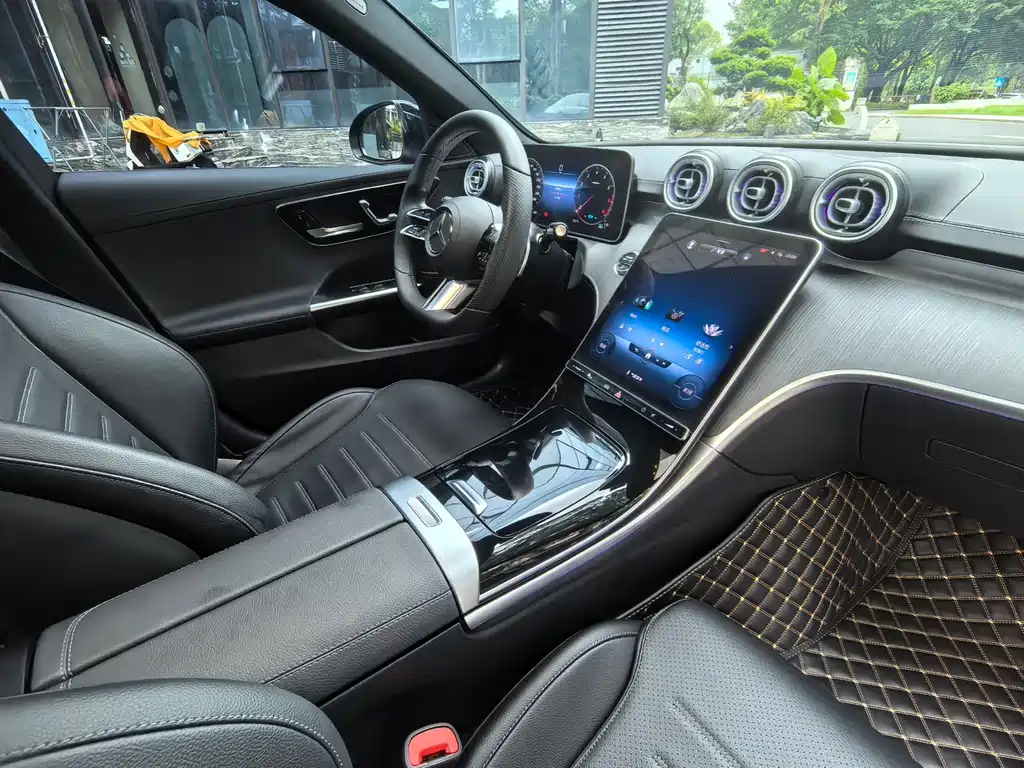 Mercedes-Benz C-Class 2022 — фото 15