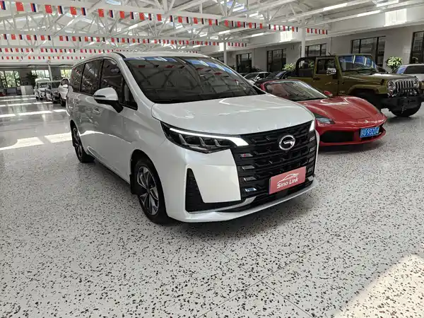 GAC Trumpchi M6 2022