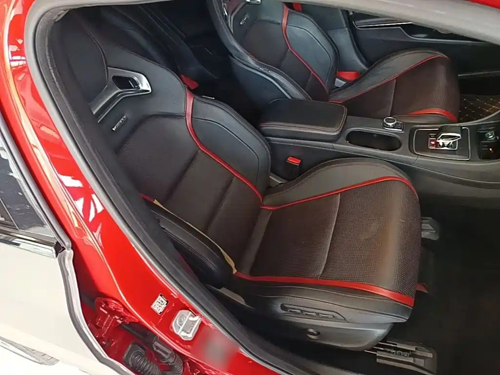 Mercedes-Benz A-Class AMG 2015 — фото 25