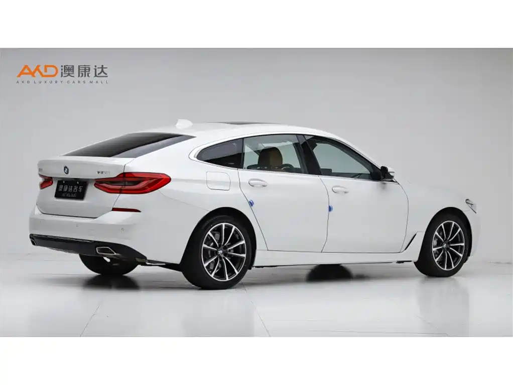 BMW 6 Series GT 2023 — фото 3