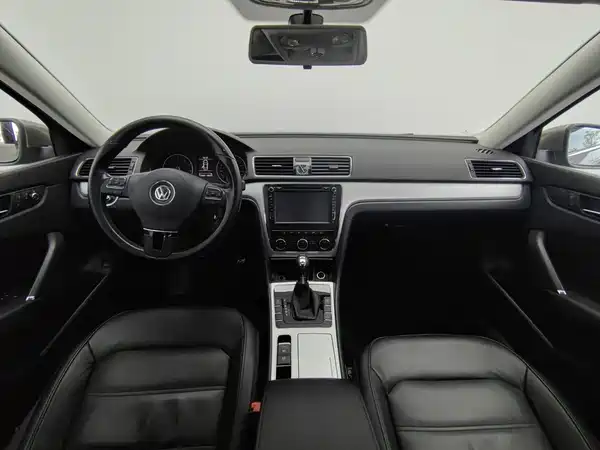 Volkswagen Passat 2015