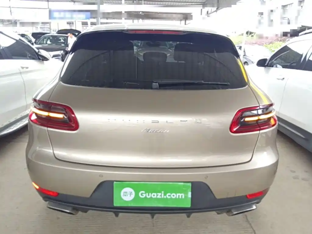 Porsche Macan 2016