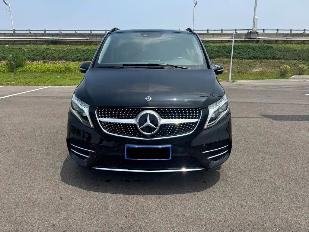 Mercedes-Benz V-Class 2020 — фото 2